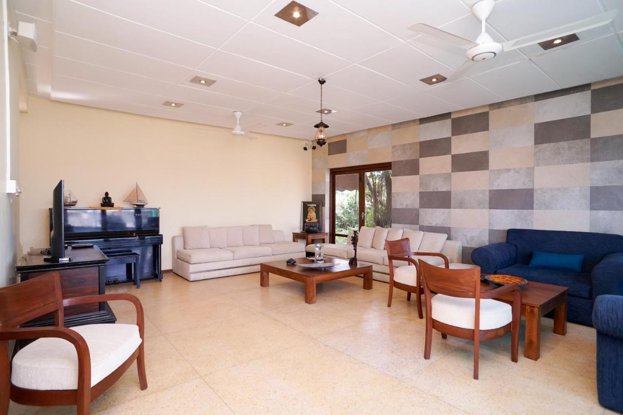 Mount Marina Villas 12 高尔 外观 照片